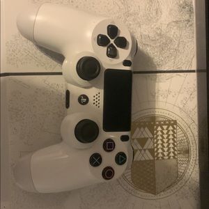 Brand new with games it’s a one tb